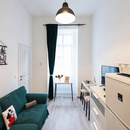 King Seventeen Homes