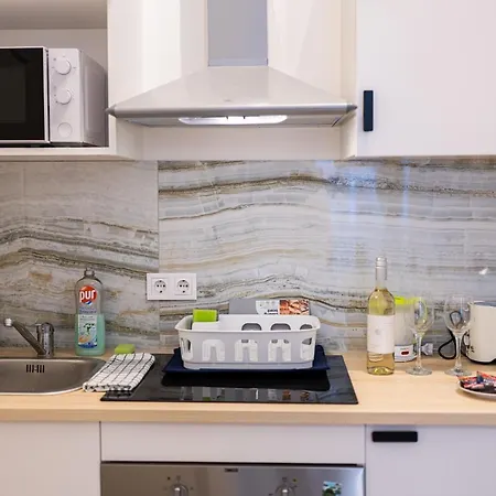 King Seventeen Homes * Budapešť
