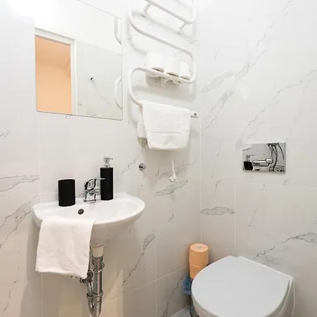 King Seventeen Homes * ブダペスト