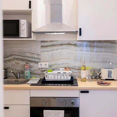 King Seventeen Homes