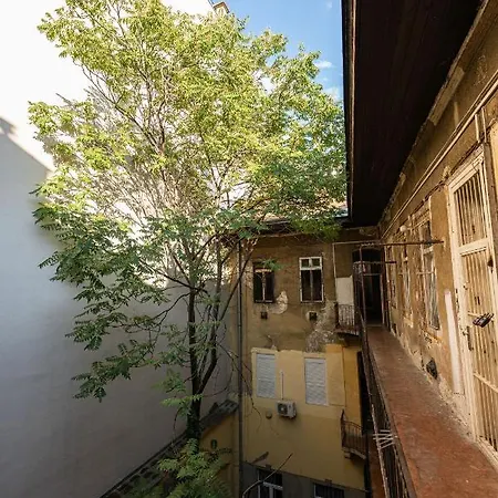 King Seventeen Homes