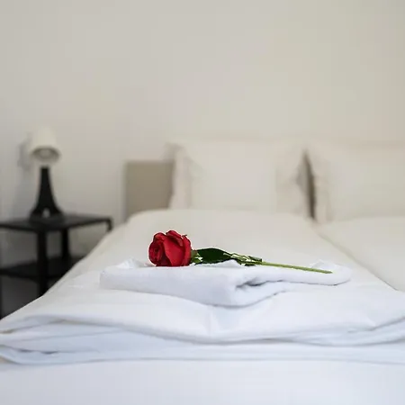 King Seventeen Homes ブダペスト