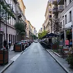 King Seventeen Homes * Budapest