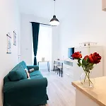 King Seventeen Homes Lägenhet *