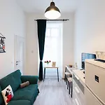 King Seventeen Homes