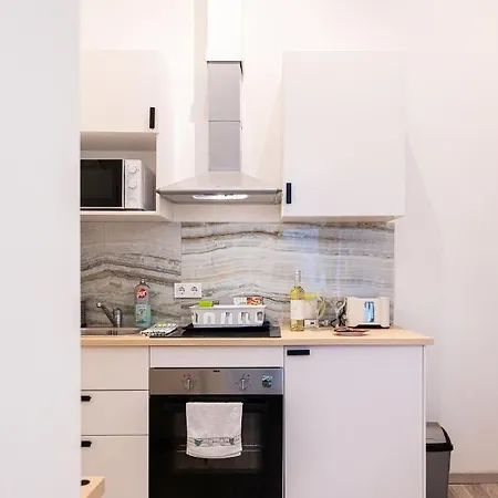 King Seventeen Homes