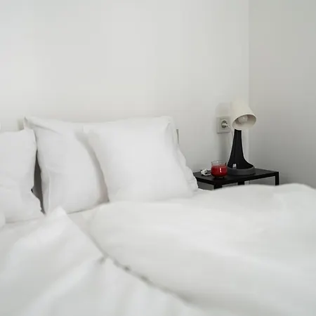 Daire King Seventeen Homes