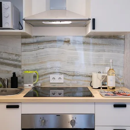 Daire King Seventeen Homes