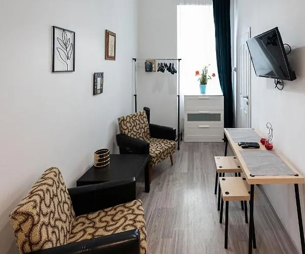 King Seventeen Homes * Budapešť